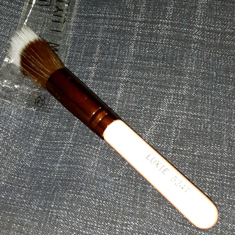 Luxie 524T Makeup Brush BUNDLE ONLY